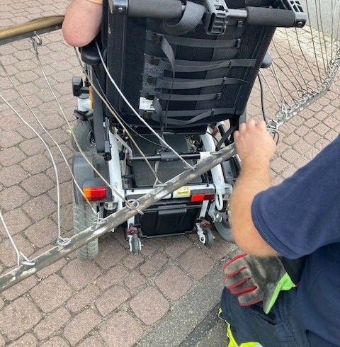 EB 585 „TH 0 – „Rollstuhlfahrer steckt in den Bahngleisen fest.“ OT Schötmar