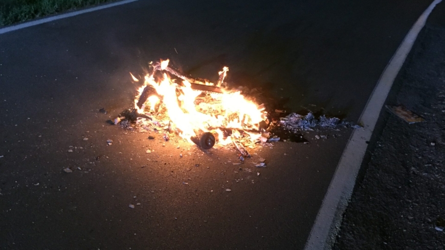 EB 245 „Feuer 1 – brennt Sofa auf Straße“ OT Wüsten