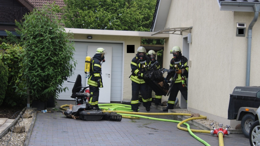 EB 230 „Feuer 3 – Kellerbrand nach einer Verpuffung“ OT Werl-Aspe
