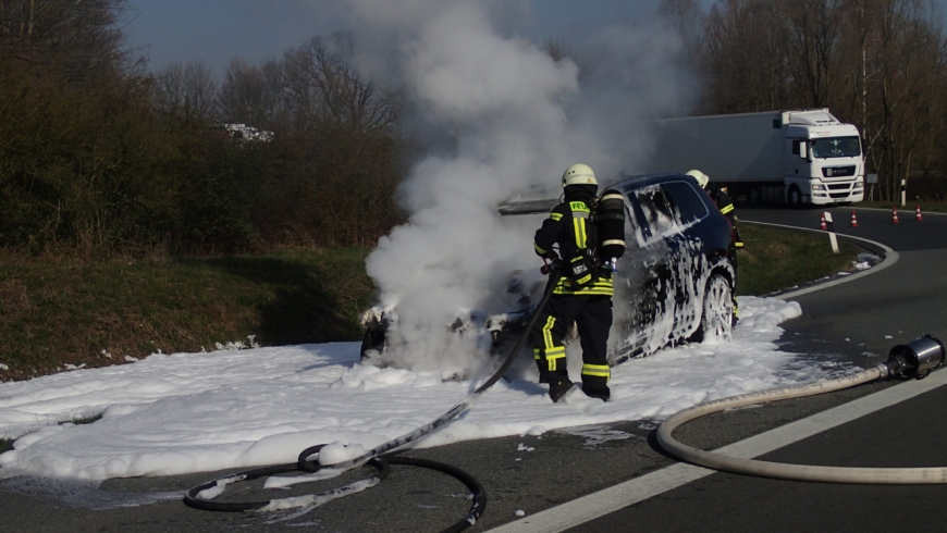 EB 130 „Feuer 1- PKW Brand auf BAB2“ OT Lockhausen