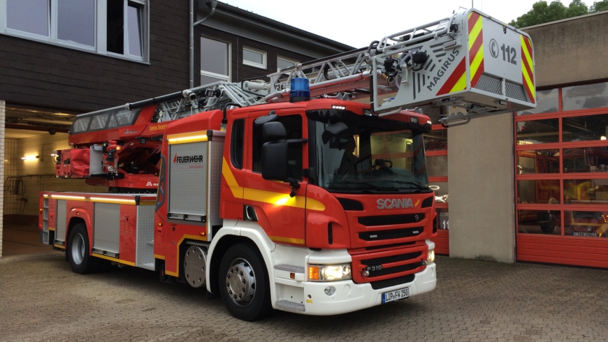 Neue Drehleiter abgeholt.