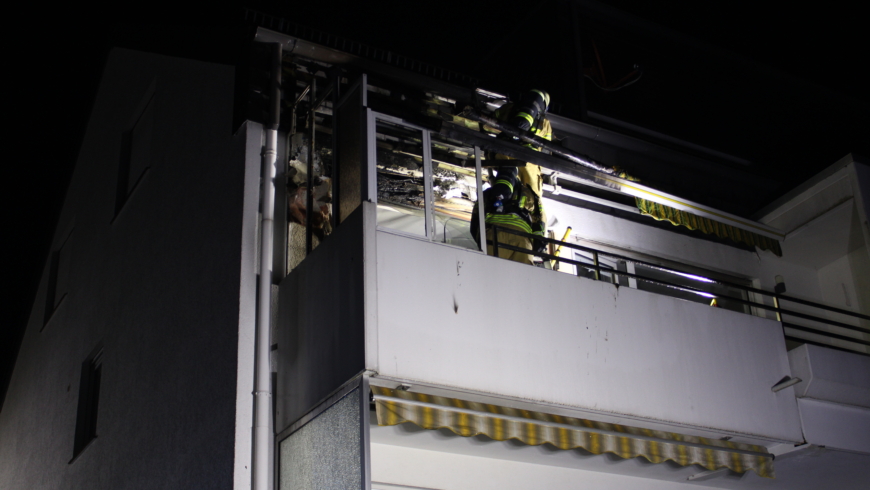 EB 172 „Feuer 3- brennt Gasgrill auf Balkon“ OT Bad Salzuflen
